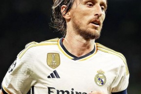 爱游戏体育- 科维托娃vs本西奇 