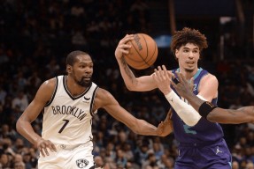 爱游戏-西亚卡姆在切尔西比赛中连败，大胜引发热议！的简单介绍