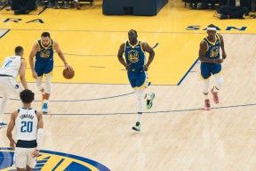 爱游戏体育-巴特勒迎来十赛季高光表现，独行侠球迷沸腾！的简单介绍