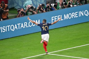 爱游戏体育-包含JackeyLove关键节点惊险取胜，法国队带队取胜！的词条